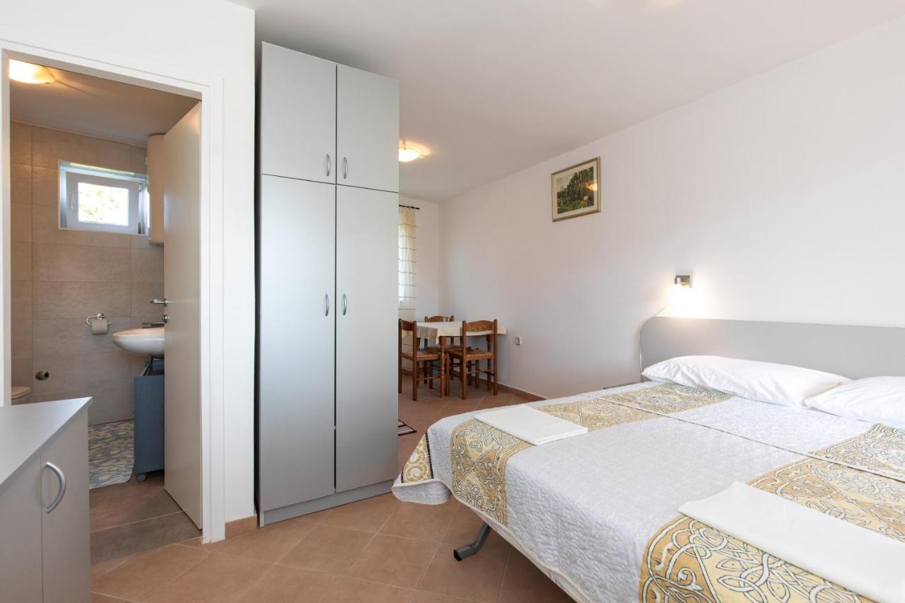Apartmani "Ruza" Porat (Krk) Exterior foto